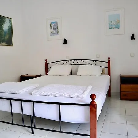 Camelia Apartahotel 3*